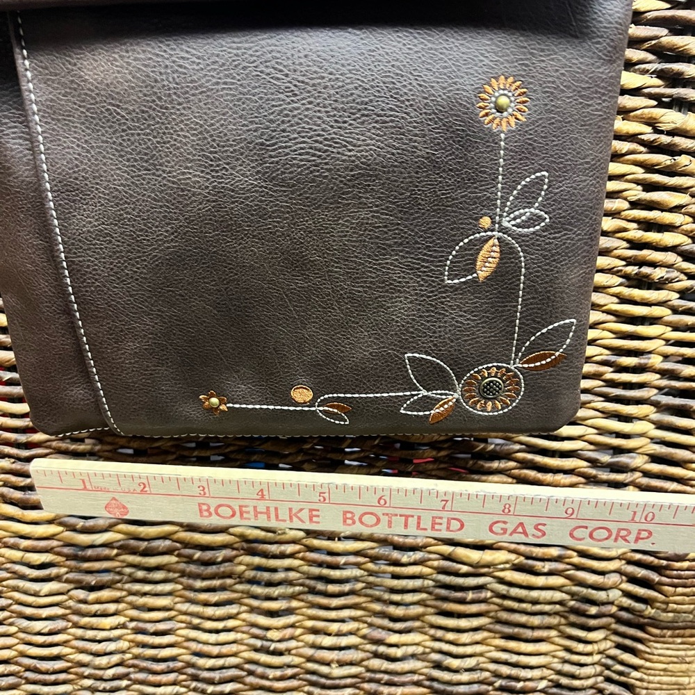 Chala-Brown Crossbody Bag with Floral Embroidery, 9”x10”, Clean inside,back fade - Picture 4 of 10